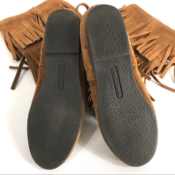 Minnetonka Moccasins 3 Layer Fringe Boots Sz 5 - Picture 6 of 8